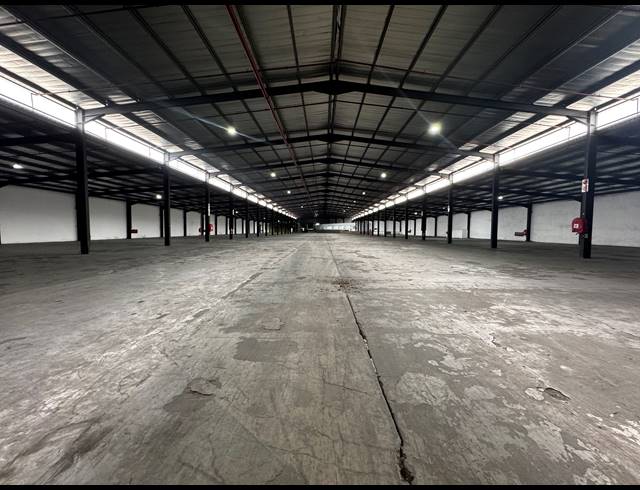 7,500M² WAREHOUSE TO LET IN MPUMALANGA